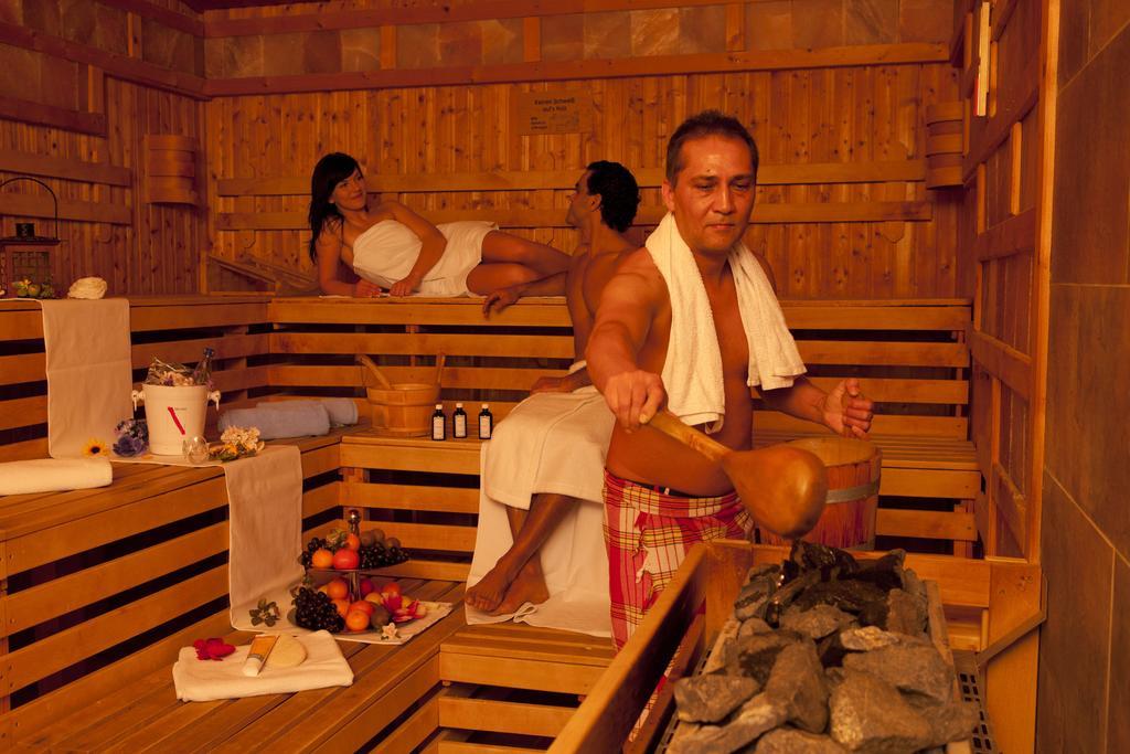 Wellnesshotel Harzer Land - Haus Gotha Тале Екстериор снимка